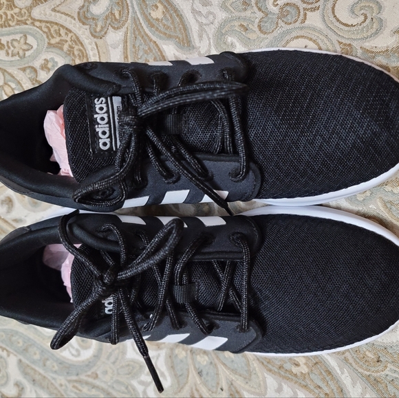 Adidas Cloudfoam Qt Racer Running Sneaker - Picture 9 of 10